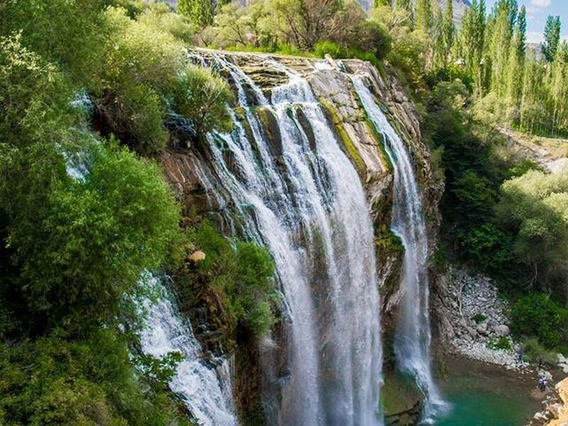 İZMİR ÇIKIŞLI UÇAK & DOĞU EKSPRESİ İLE  DOĞU ANADOLU TURU  4 Gece