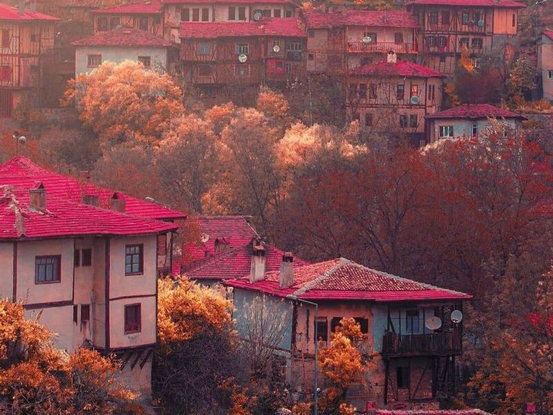 BATI KARADENİZ VE YEDİGÖLLER TURU (Saranbolu ve Amasra`lı 1 Gece Konaklamalı)