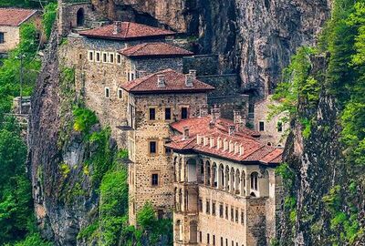 İZMİR ÇIKIŞLI UÇAKLI FIRTINA GİBİ KARADENİZ YAYLALARI VE BATUM TURU 3 Gece 4 Gün