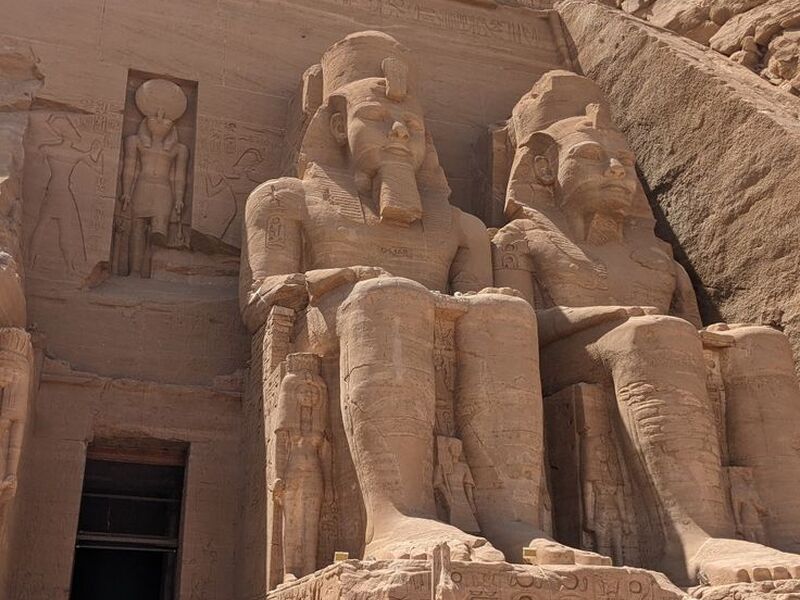 İZMİR HAREKETLİ SHARM VE KAHİRE – Sharm`da Her Şey Dahil Konaklama – Kolay Vize