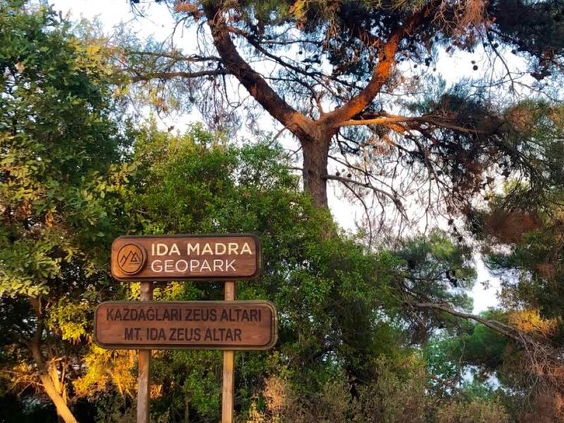 GÜNÜBİRLİK KAZDAĞLARI VE CUNDA ADASI TURU İZMİR ÇIKIŞLI