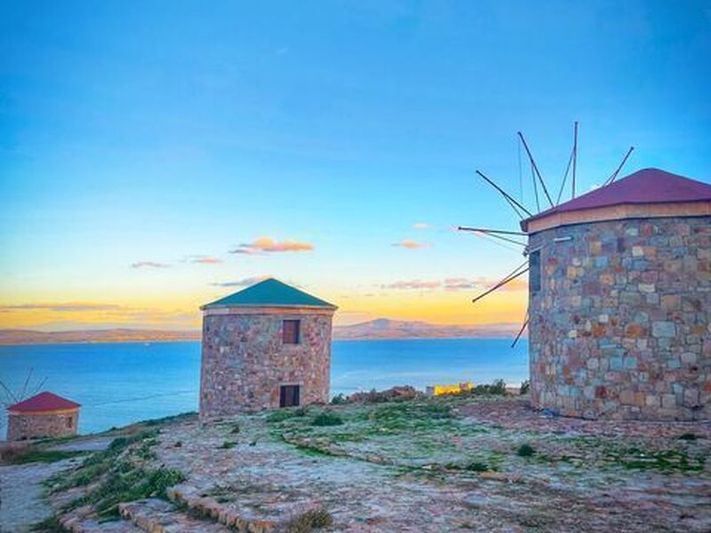İZMİR  ÇIKIŞLI 1 GECE 2 GÜN KONAKLAMALI GÖKÇEADA VE BOZCAADA TURU 