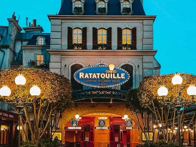 PARİS & DISNEYLAND TURU Pegasus Havayolları ile 4 gece