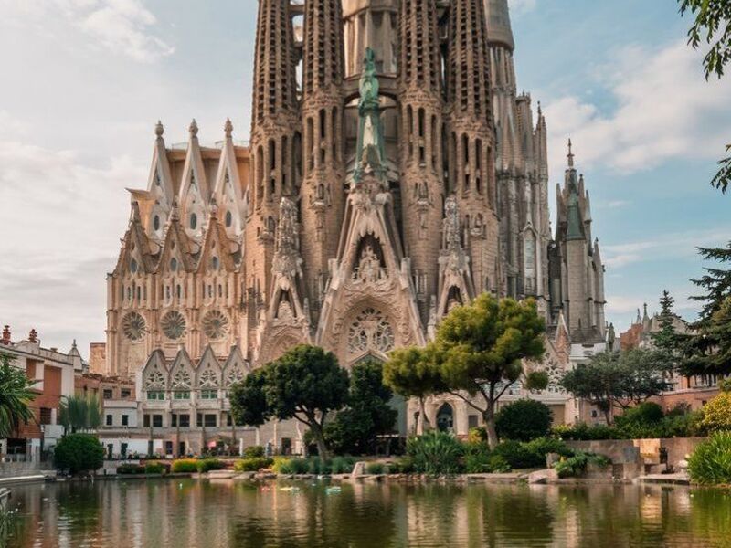 İSPANYA İKONLARI PROMO Pegasus Havayolları ile 5 gece