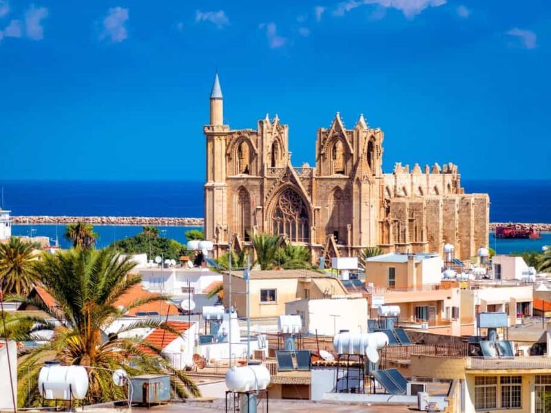 İZMİR HAREKETLİ YILBAŞI KIBRIS TURU 5* KONAKLAMALI