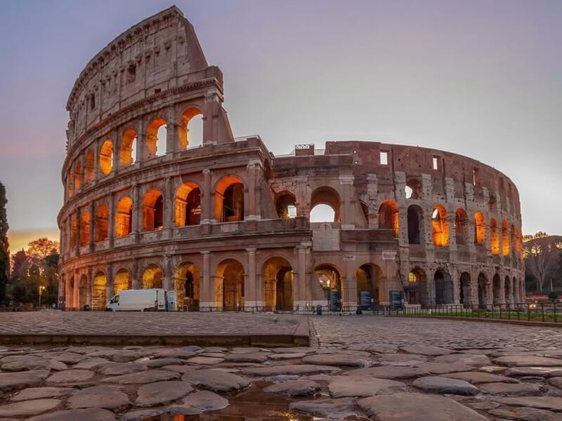 İZMİR`DEN MOTTO İTALYA Türk Hava Yolları Özel Seferi ile 6 gece
