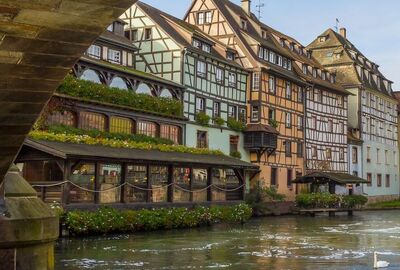 ADANA`DAN BERNİNA EXPRESS ILE BİR AVRUPA MASALI TURU Türk Hava Yolları Özel Seferi ile 6 gece