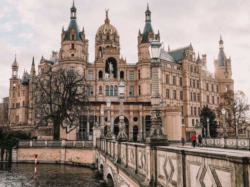 İSTANBUL HAREKETLİ ALMANYA & POLONYA TURU 2026 